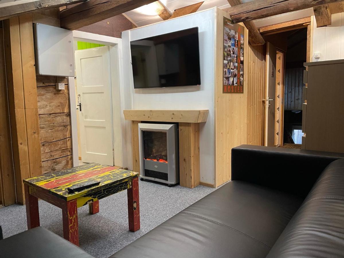 Adventure Hostel Klosters Eksteriør bilde