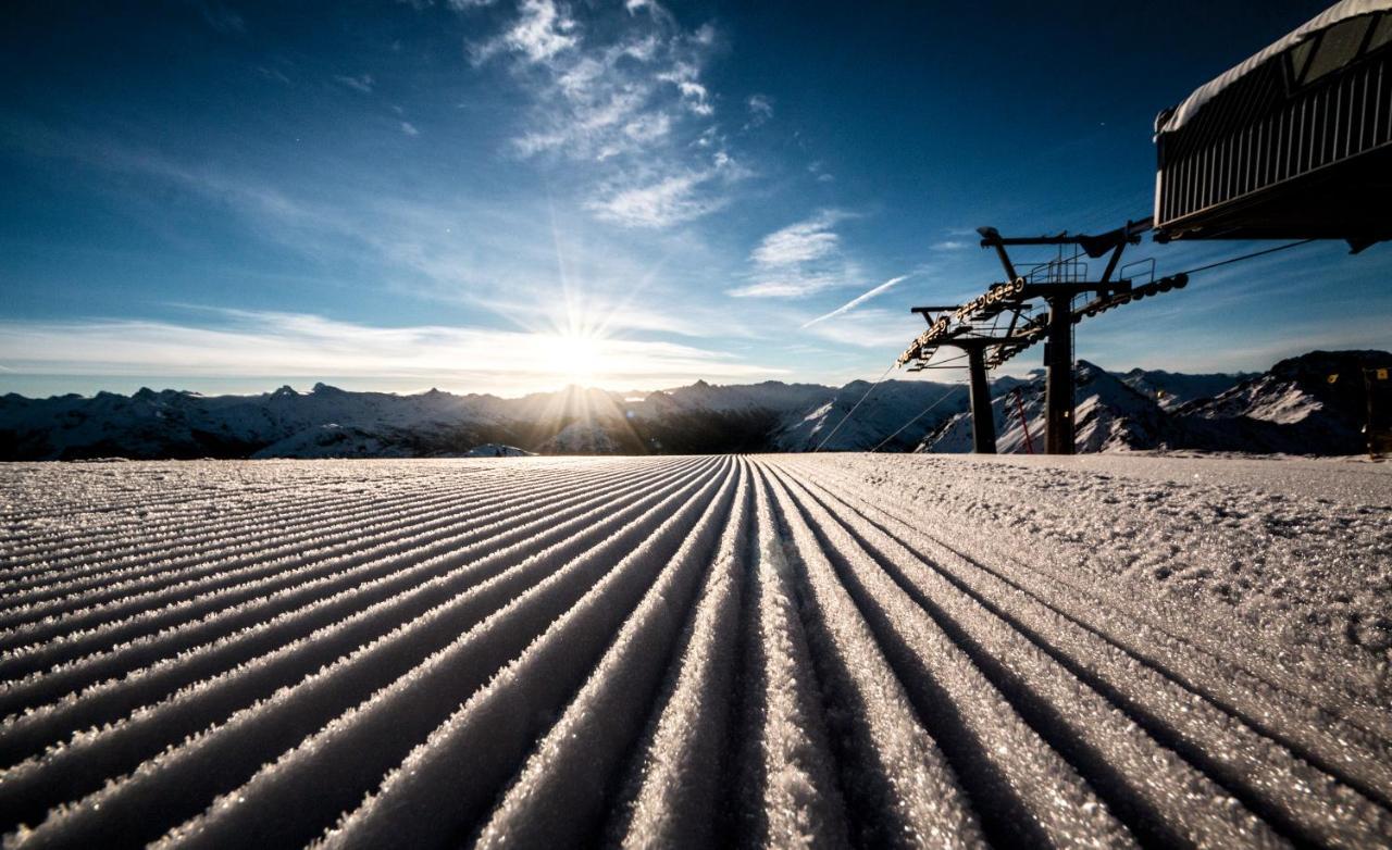 Adventure Hostel Klosters Eksteriør bilde