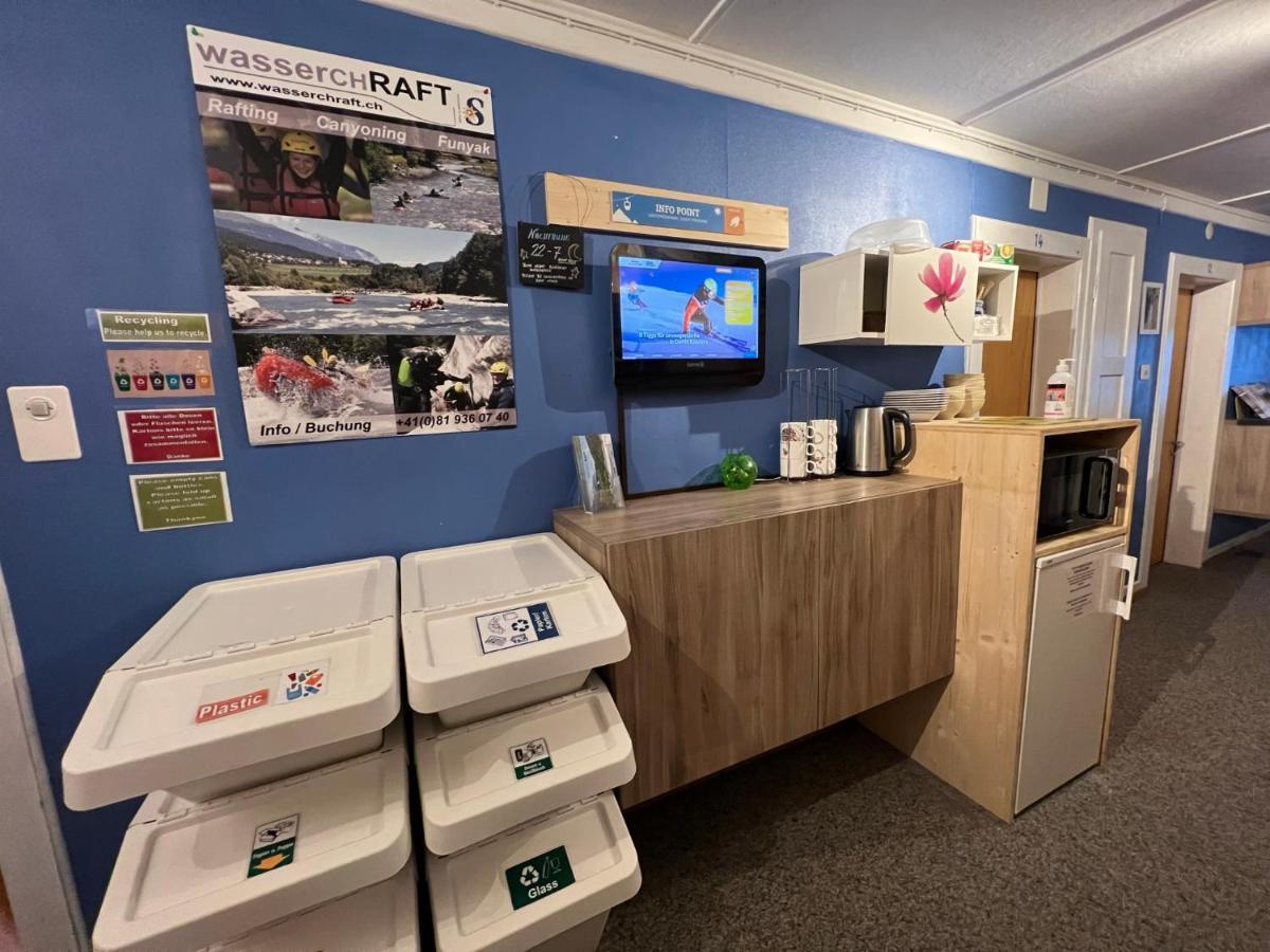 Adventure Hostel Klosters Eksteriør bilde