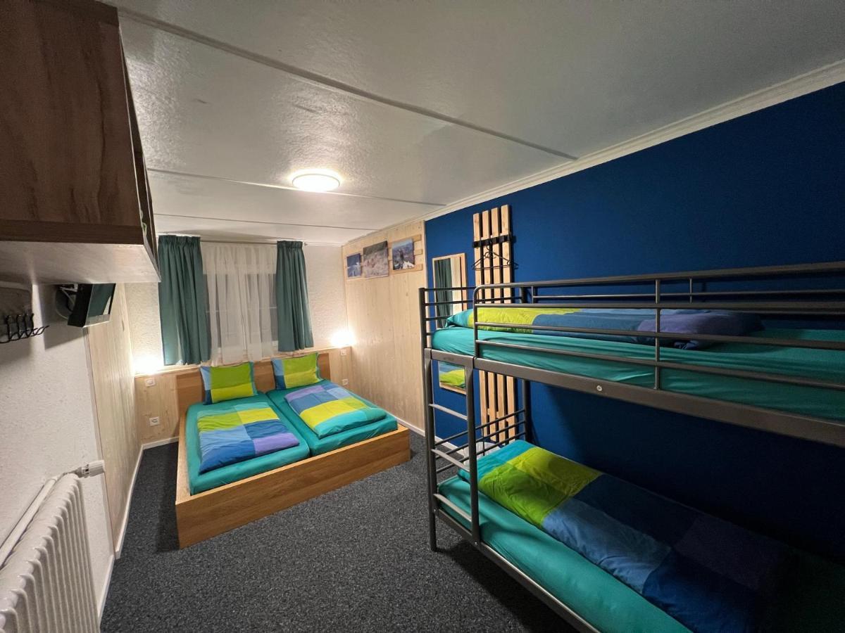 Adventure Hostel Klosters Eksteriør bilde