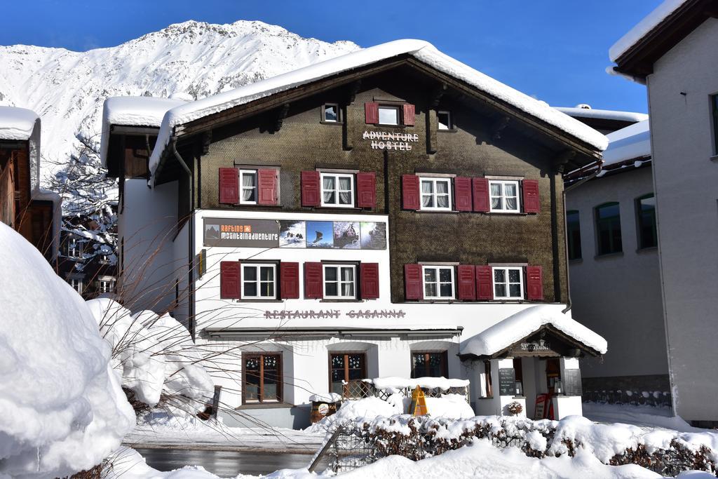 Adventure Hostel Klosters Eksteriør bilde